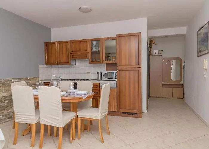 Apartments Sun And Beach * ברלה