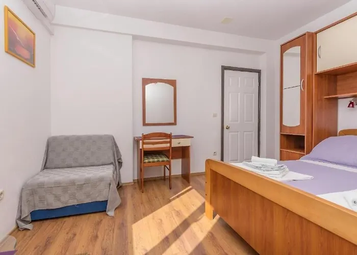 Apartments Sun And Beach * ברלה