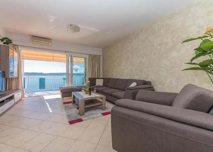 דירה Apartments Sun And Beach