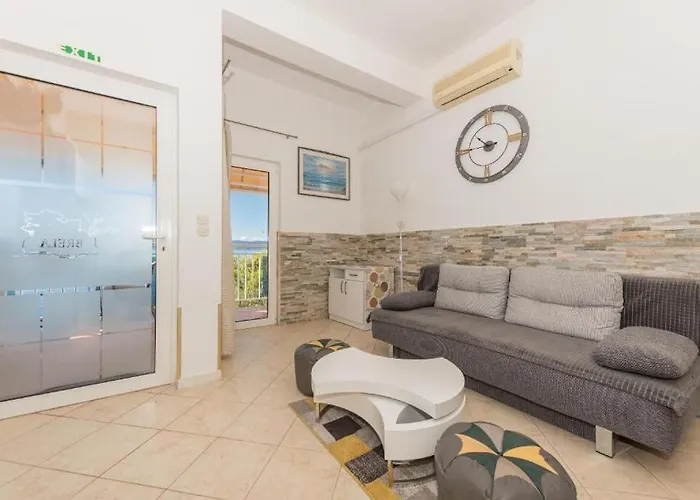 Apartments Sun And Beach ברלה