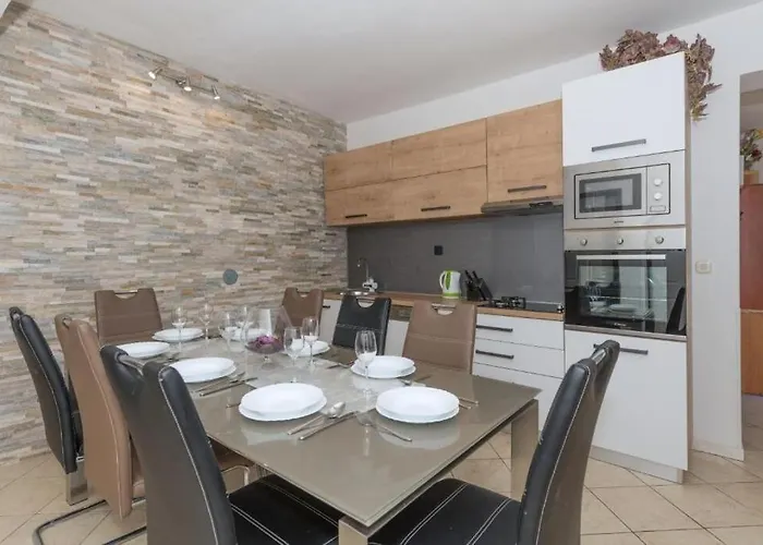 Apartments Sun And Beach Appartement Brela